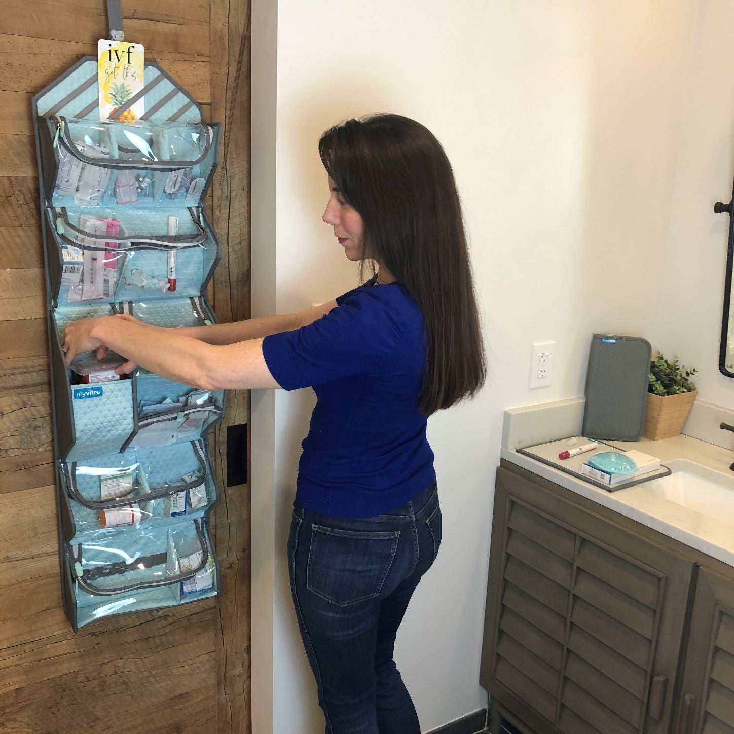 IVF Organizer + Shot Station